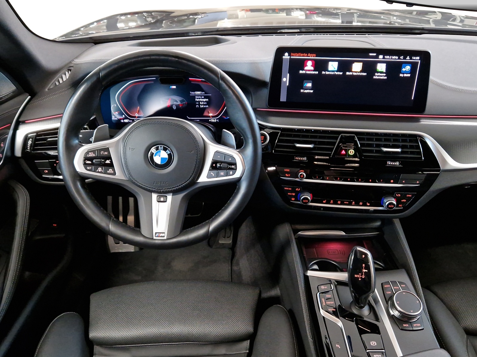 BMW 520d xDrive M Sport-image-18