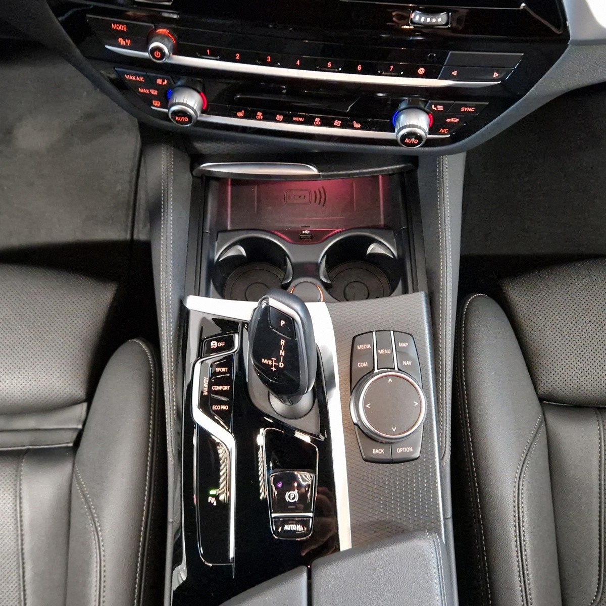 BMW 520d xDrive M Sport-image-13