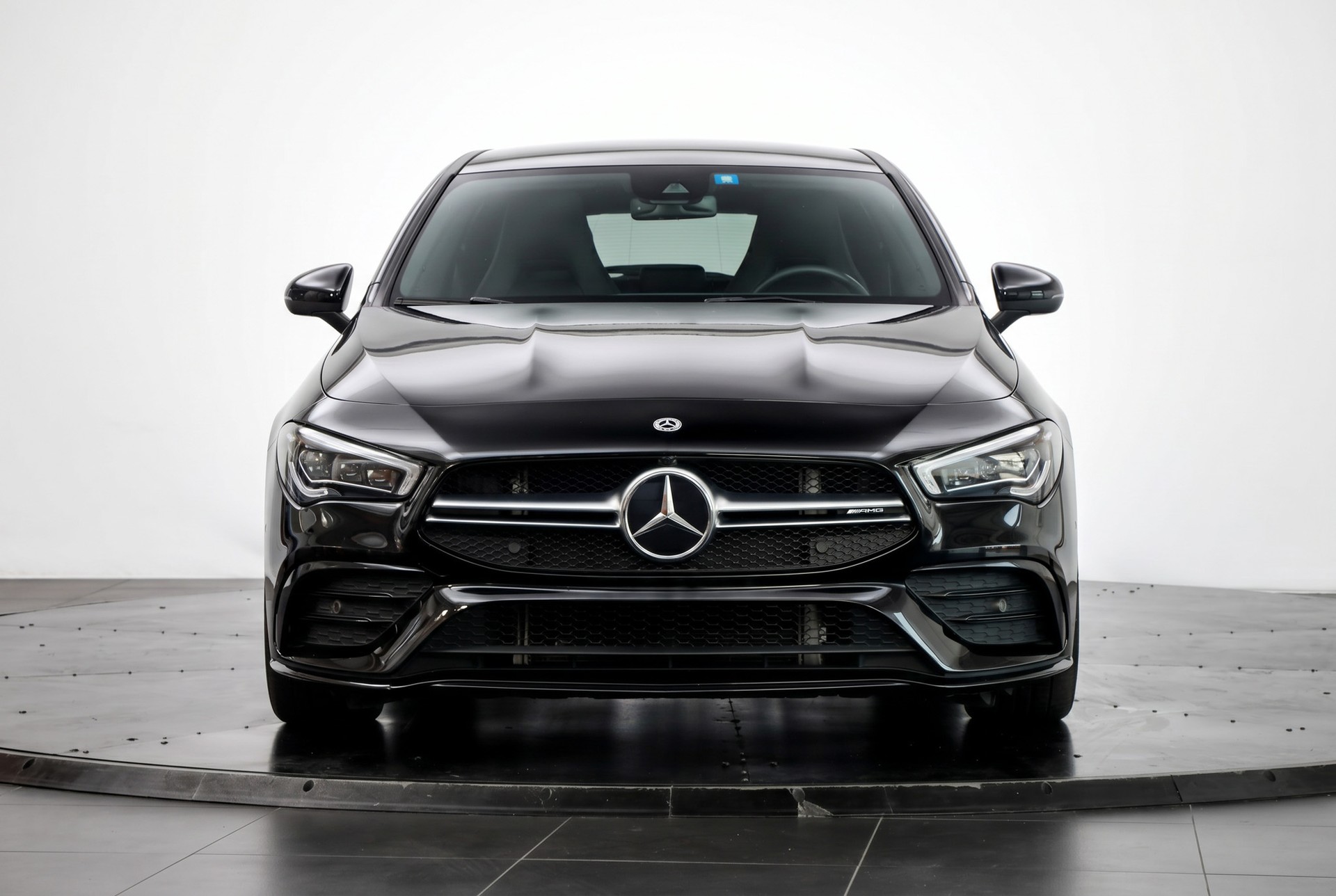 MERCEDES-BENZ CLA Shooting Brake 35 AMG 4Matic 7G-DCT-image-1