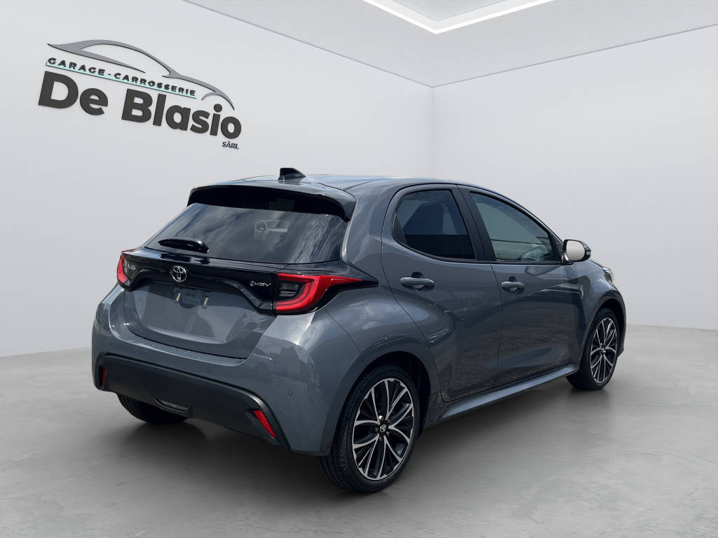 TOYOTA Yaris 1.5 VVT-i HSD Trend-image-6