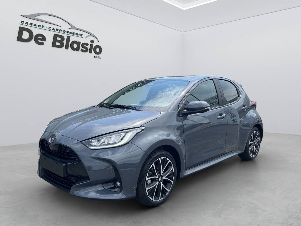 TOYOTA Yaris 1.5 VVT-i HSD Trend-image-2