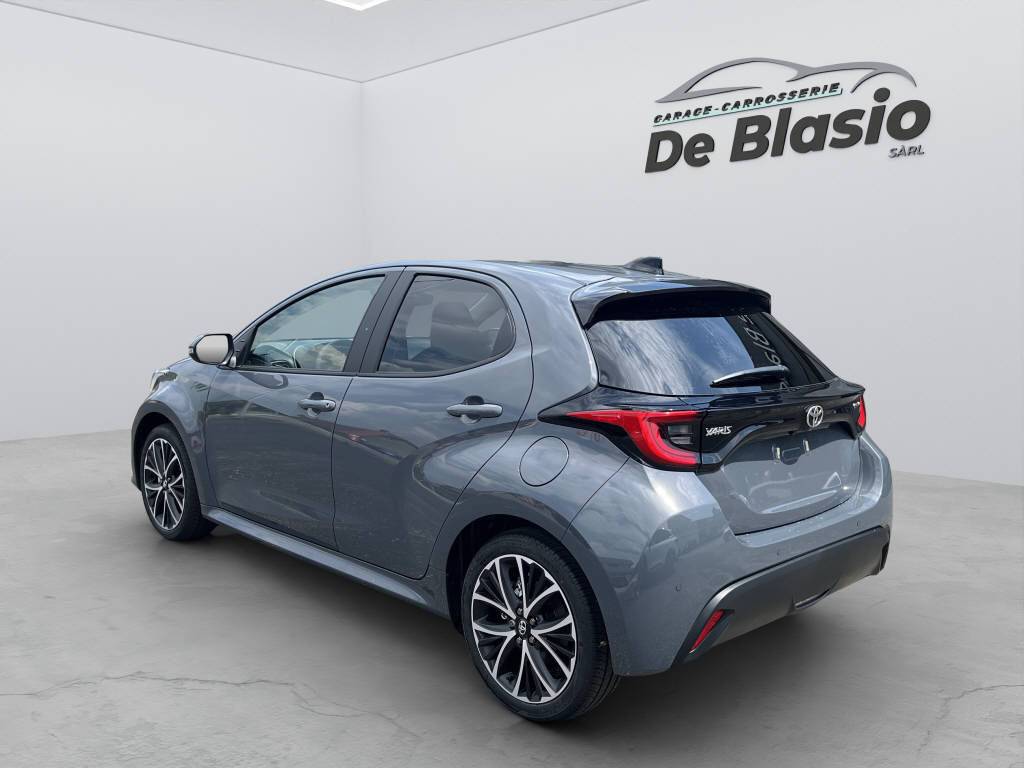 TOYOTA Yaris 1.5 VVT-i HSD Trend-image-4