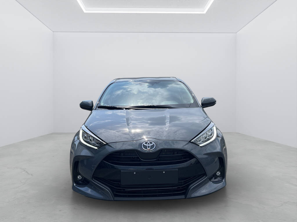 TOYOTA Yaris 1.5 VVT-i HSD Trend-image-1