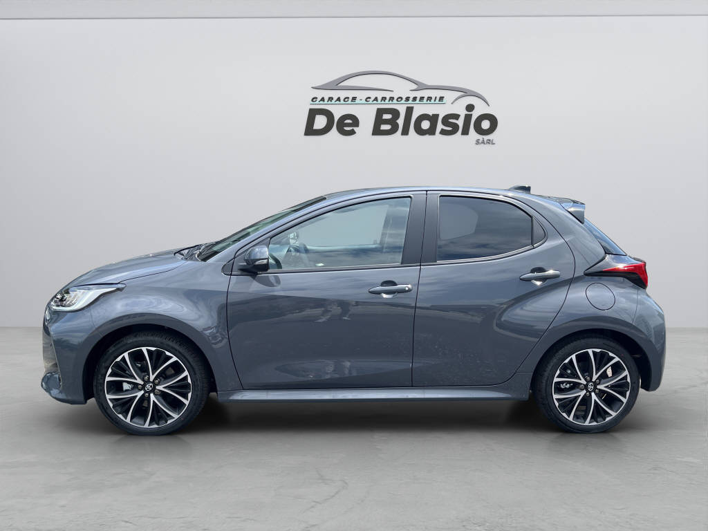 TOYOTA Yaris 1.5 VVT-i HSD Trend-image-3