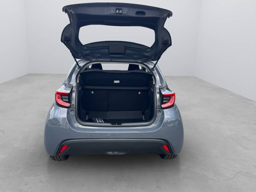 TOYOTA Yaris 1.5 VVT-i HSD Trend-image-13