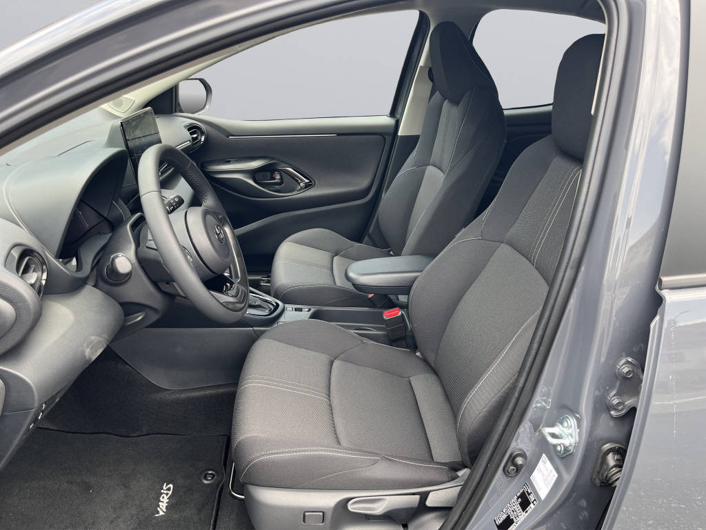 TOYOTA Yaris 1.5 VVT-i HSD Trend-image-8