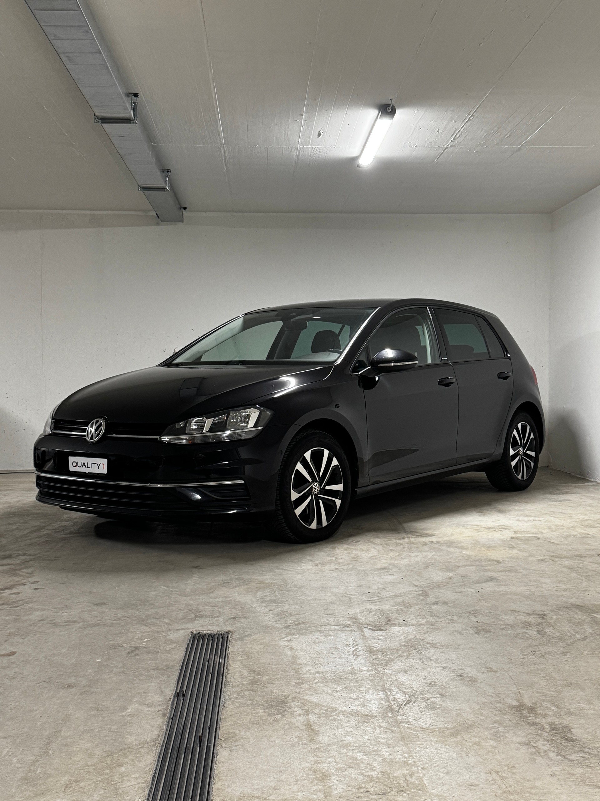 VW Golf 2.0 TDI Comfortline DSG-image-0