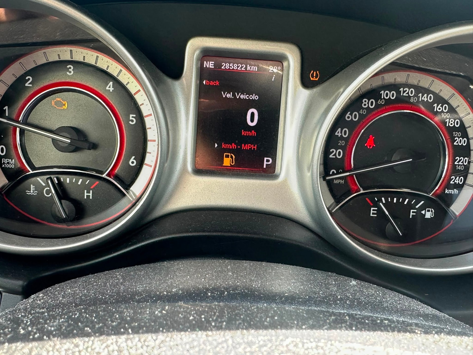 FIAT Freemont 2.0 MJ Lounge AWD Automat-image-7