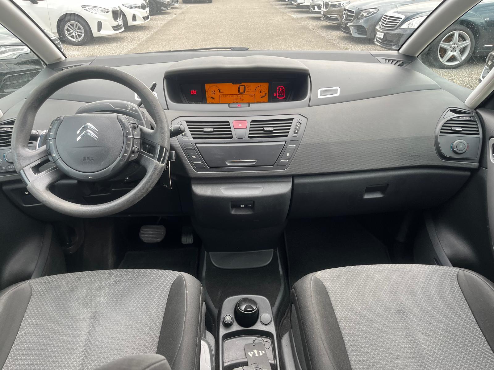 CITROEN C4 Picasso 1.6 HDi Seduction EGS-image-6