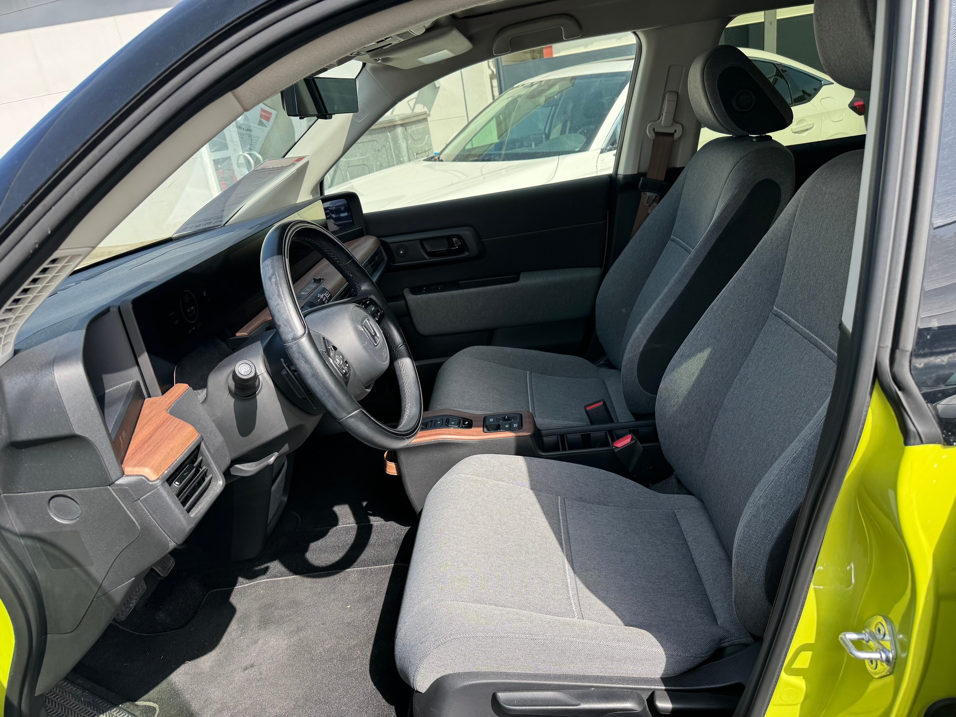 HONDA e Advance-image-9