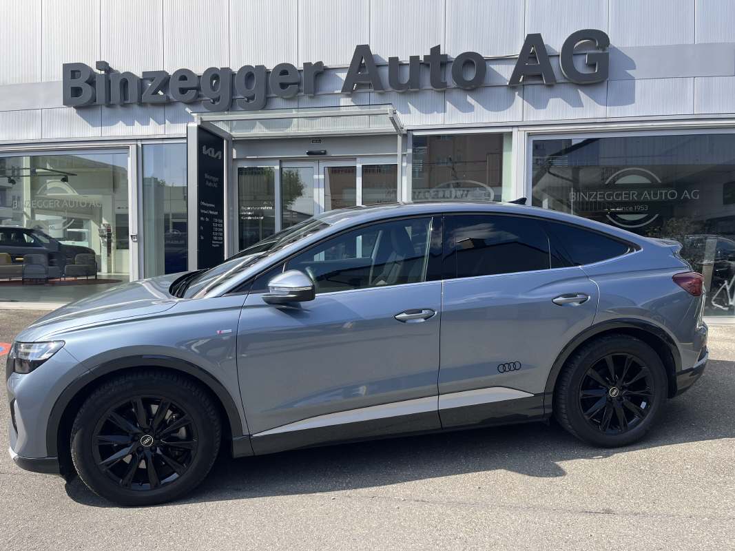 AUDI Q4 e-tron Sportback 50 quattro S-Line-image-1