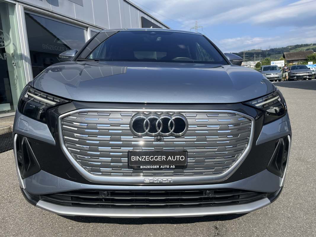 AUDI Q4 e-tron Sportback 50 quattro S-Line-image-0