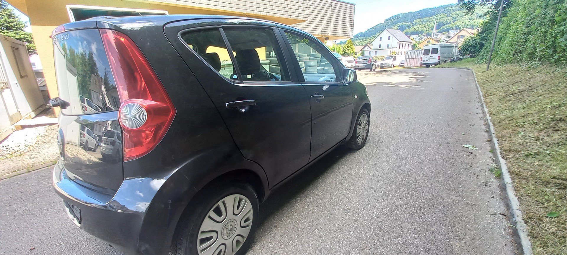 OPEL Agila 1.2 Enjoy-image-1