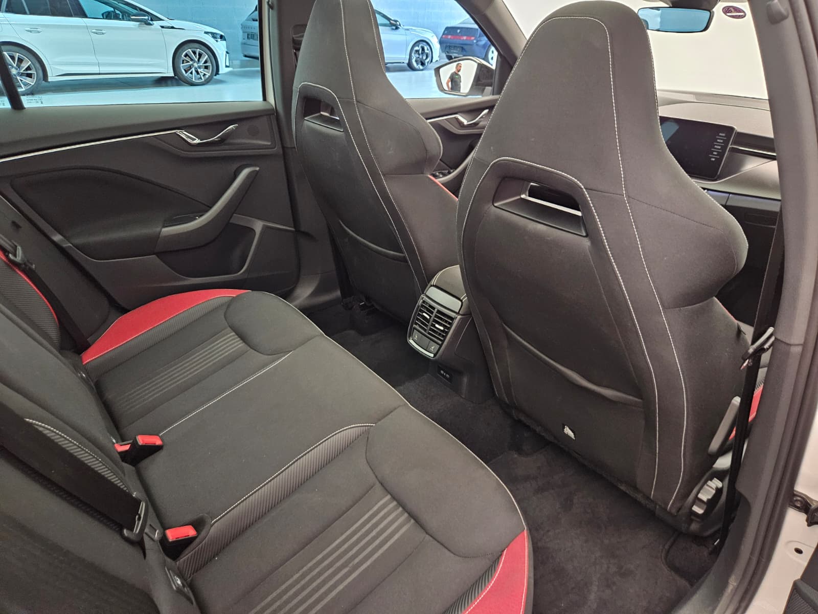 SKODA Kamiq 1.5 TSI ACT Monte Carlo DSG-image-13
