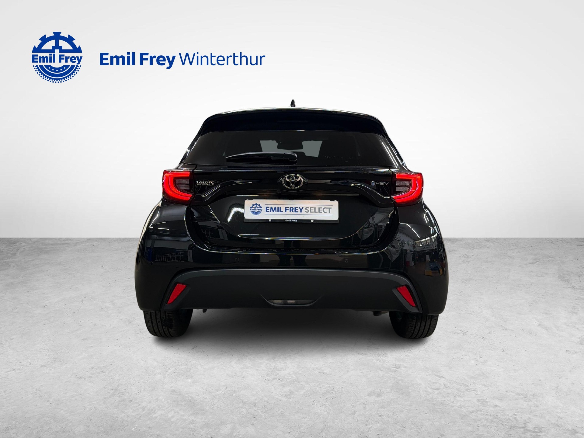 TOYOTA Yaris 1.5 VVT-i HSD Trend-image-3