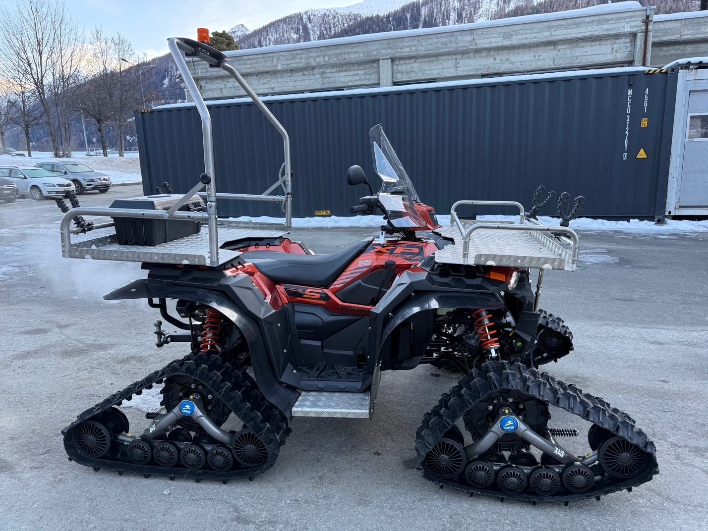 POLARIS RAUPEN ATV