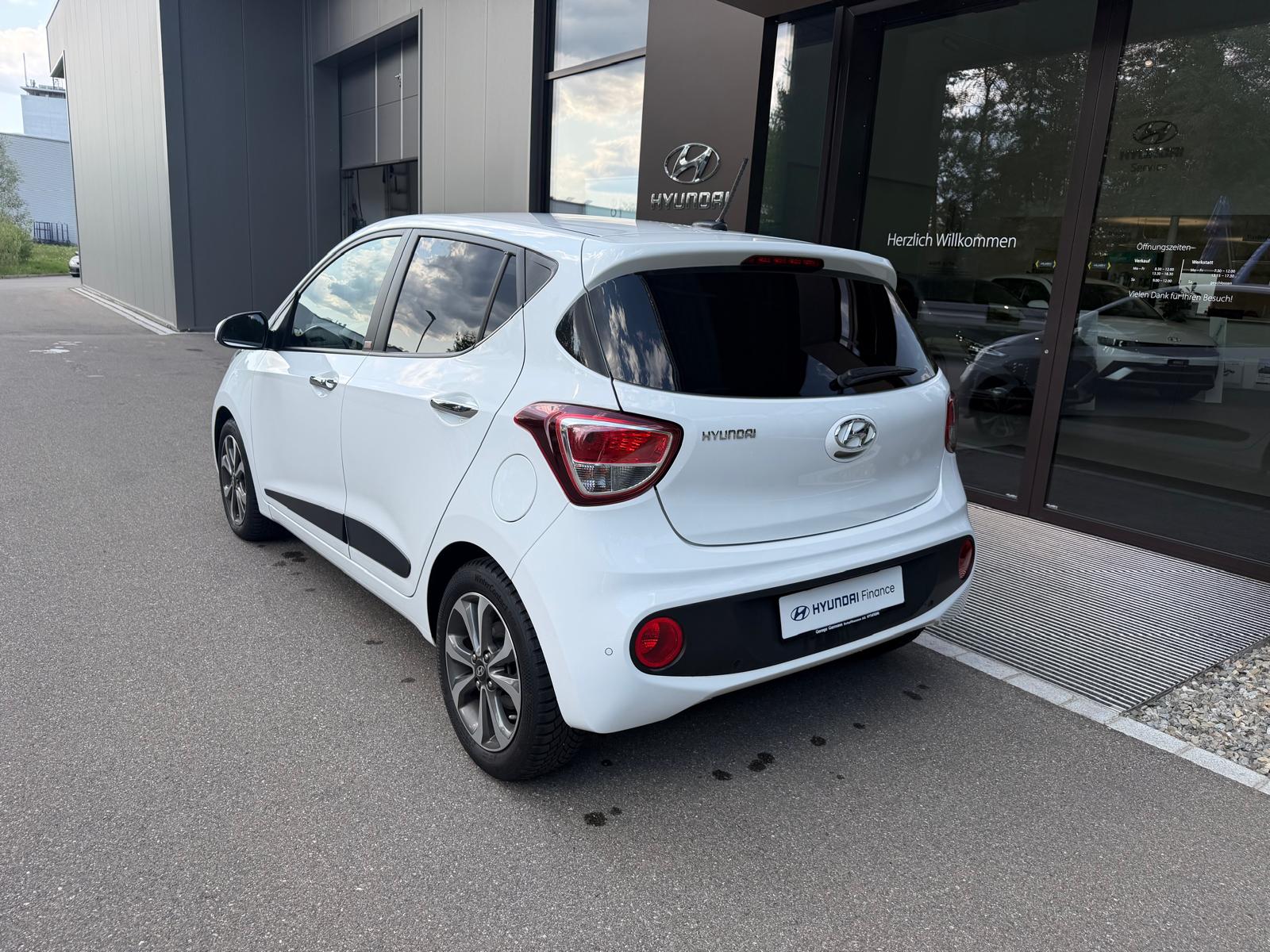 HYUNDAI i10 1.2 Vertex Automatic-image-5