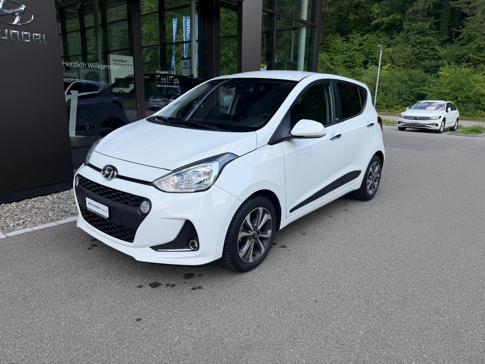 HYUNDAI i10 1.2 Vertex Automatic-image-1