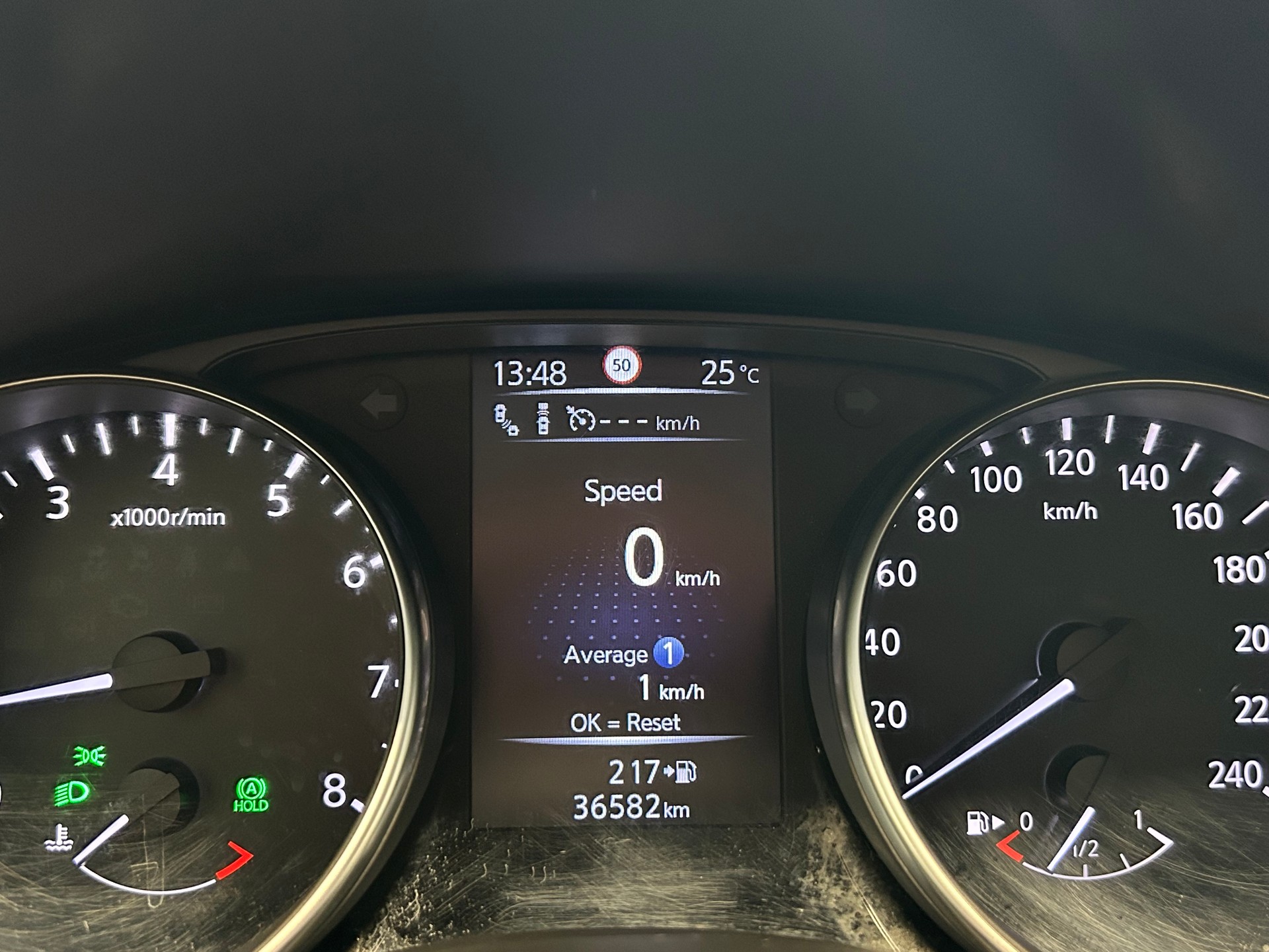 NISSAN Qashqai 1.2 DIG-T Tekna-image-8