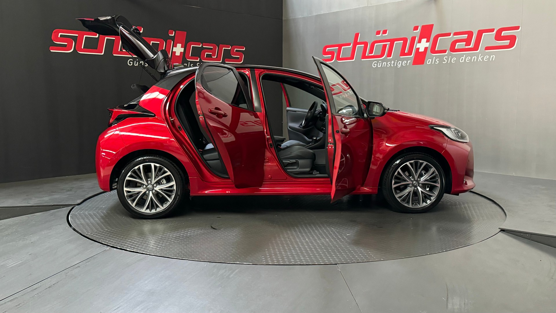 TOYOTA Yaris 1.5 Premium e-CVT-image-6