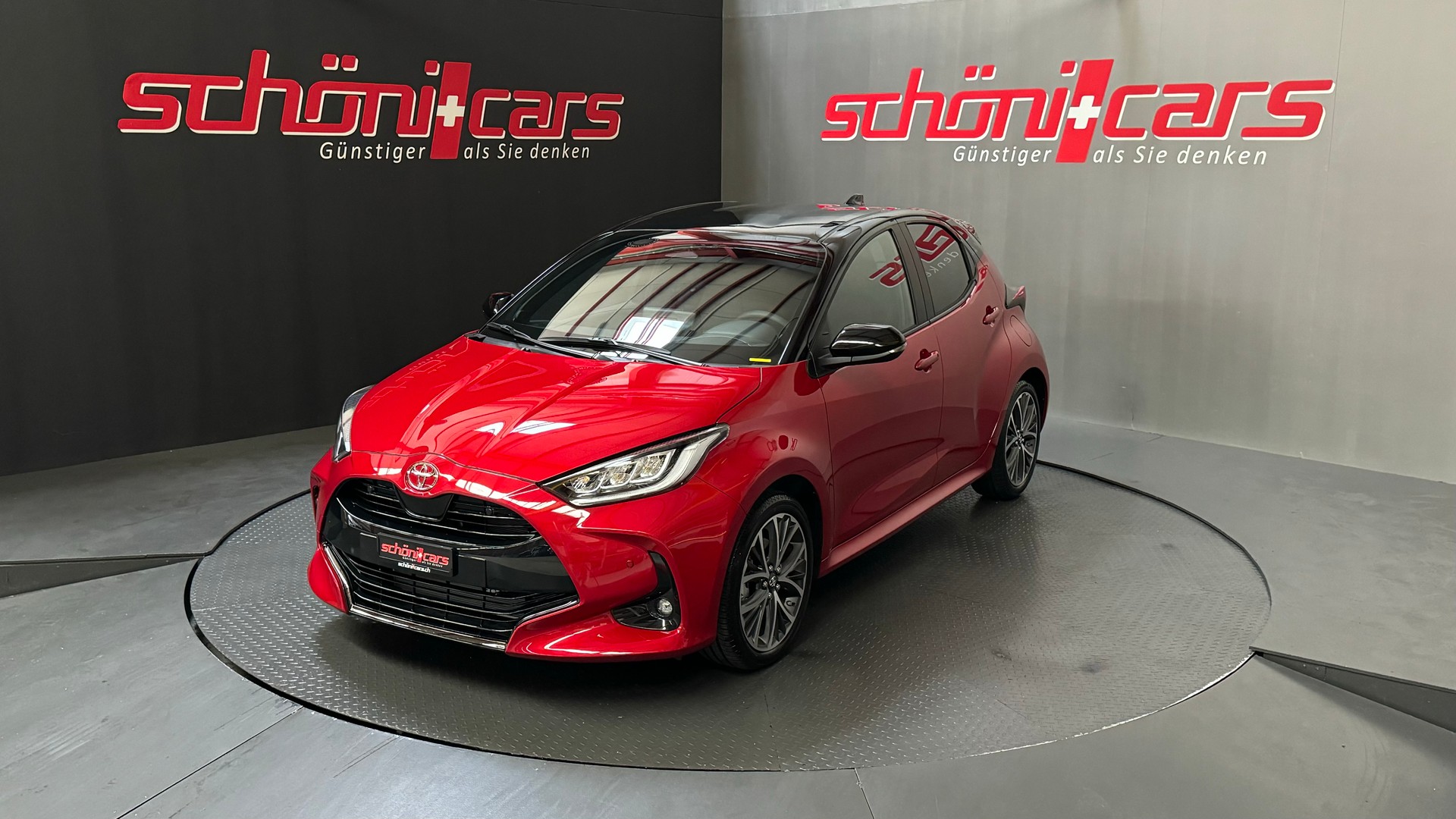 TOYOTA Yaris 1.5 Premium e-CVT-image-0