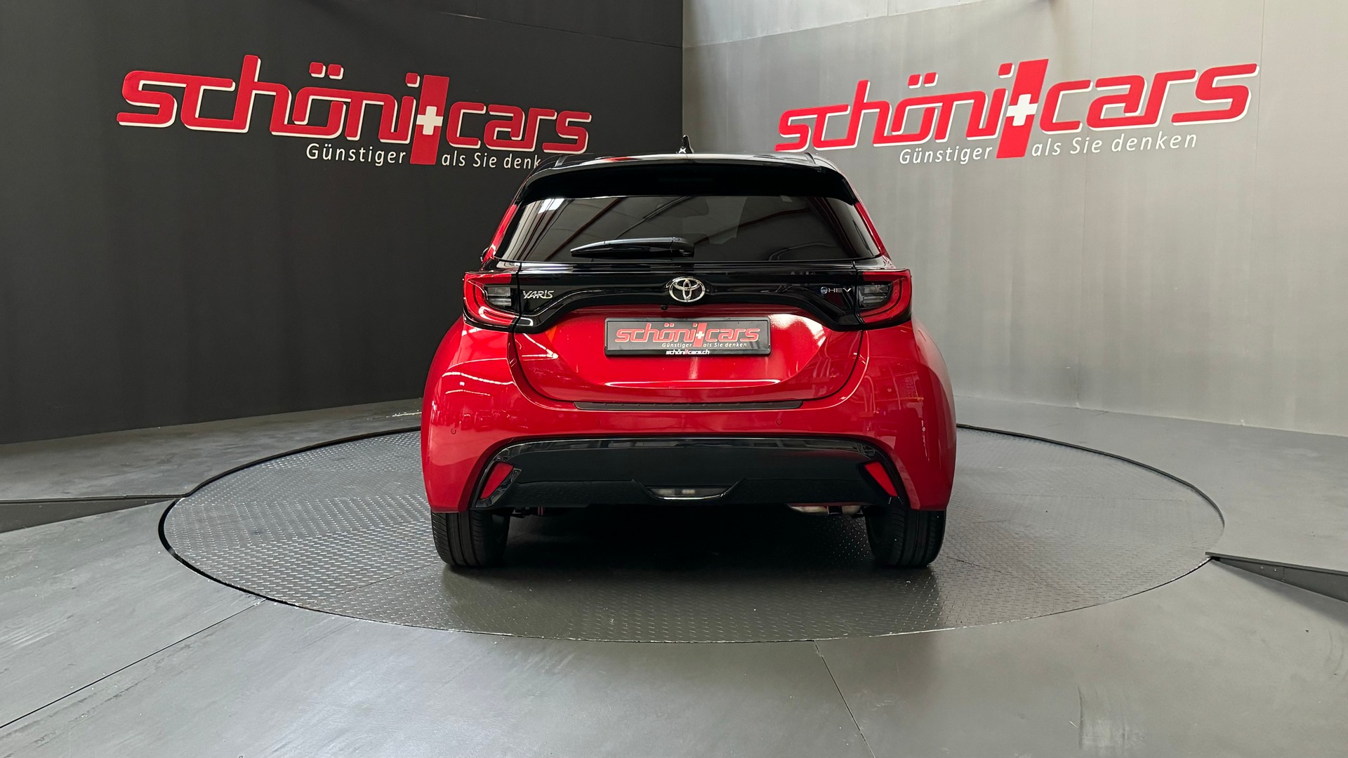 TOYOTA Yaris 1.5 Premium e-CVT-image-3