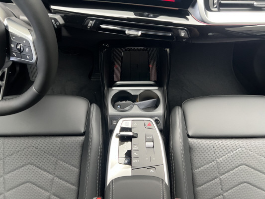 BMW 223i Act. T. xDr. M Sport-image-11