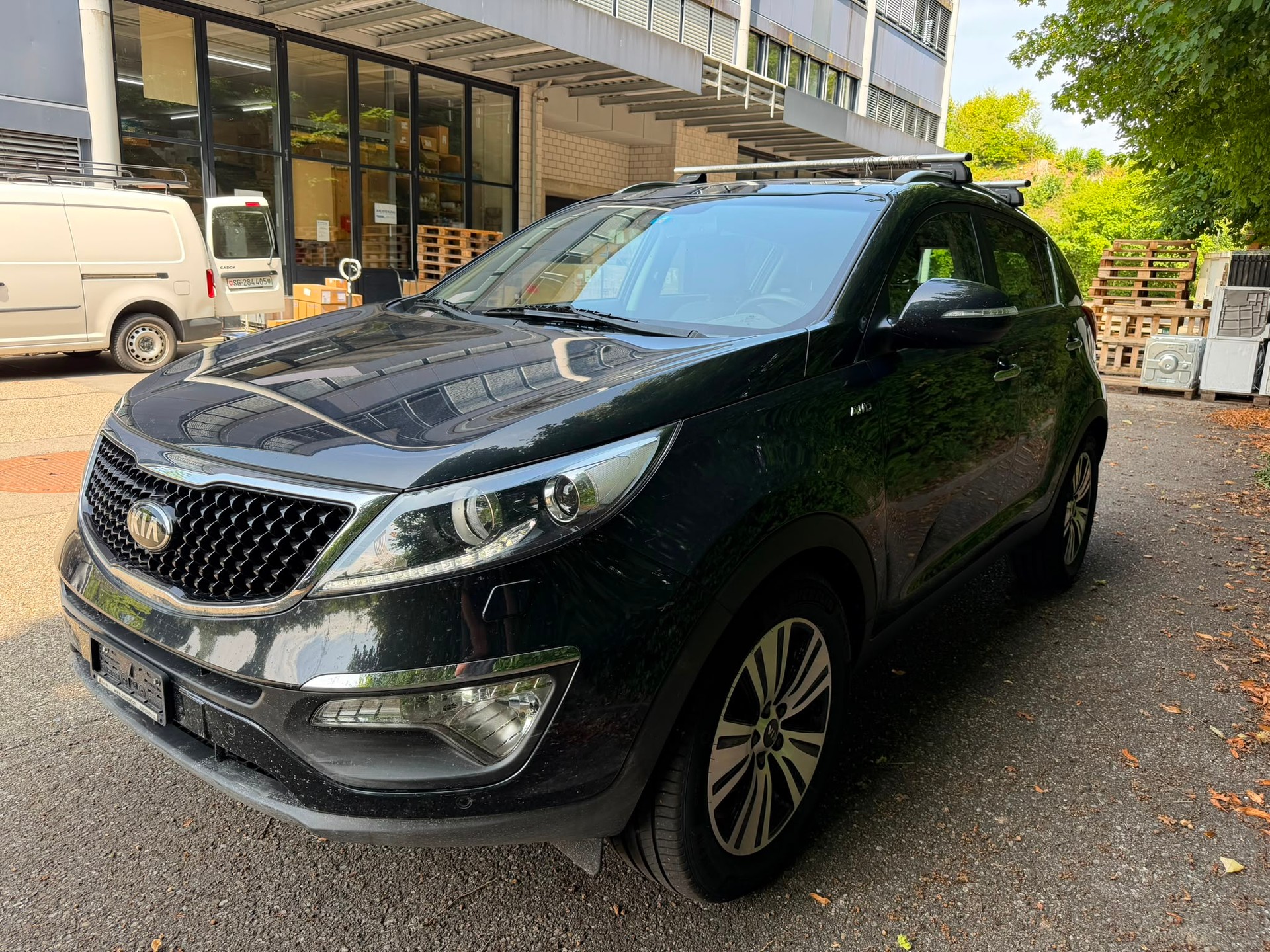 KIA Sportage 2.0 CRDi Style 4WD Automatic-image-0