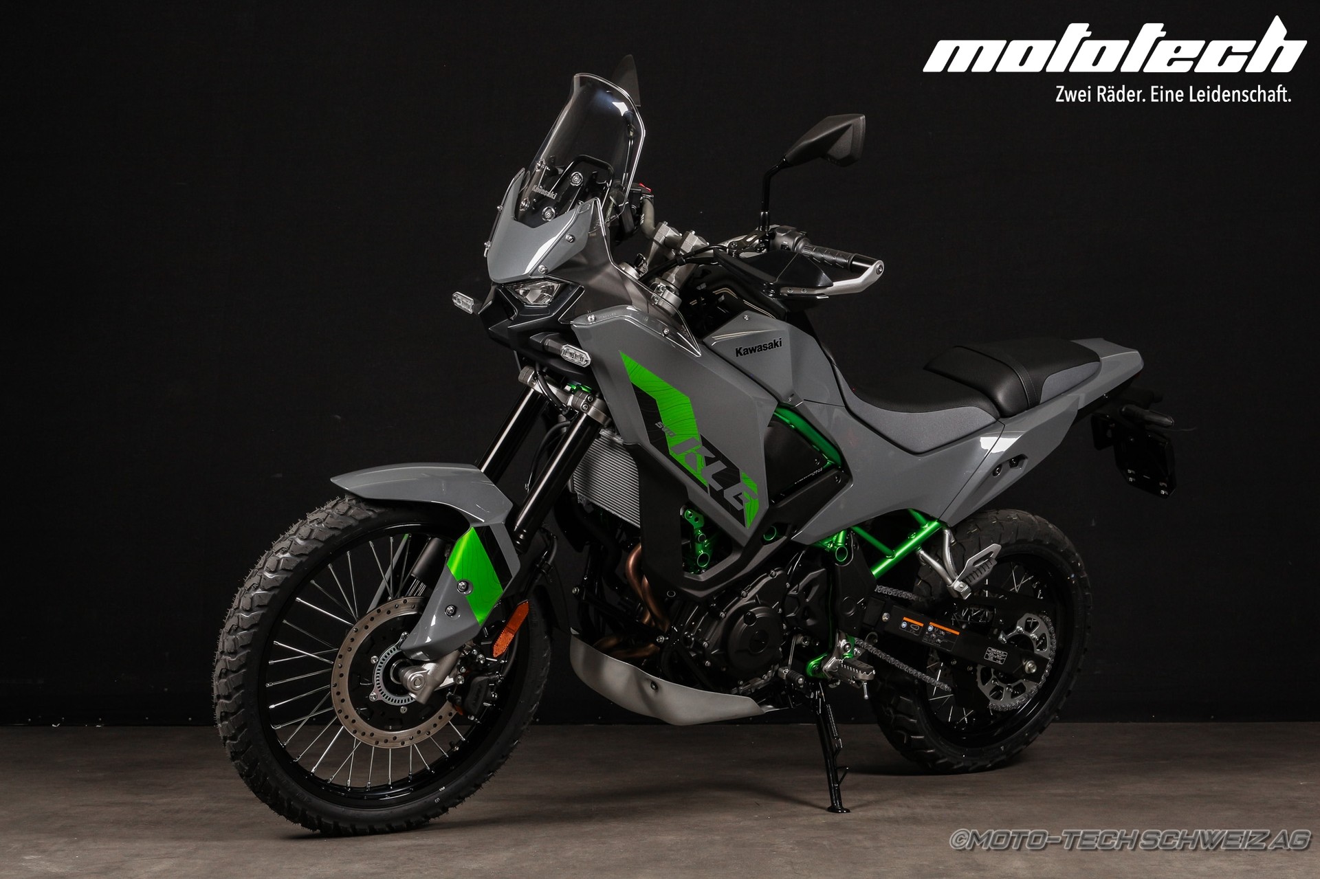 KAWASAKI KLE 500 SE MY26 AKRAPOVIC-image-5