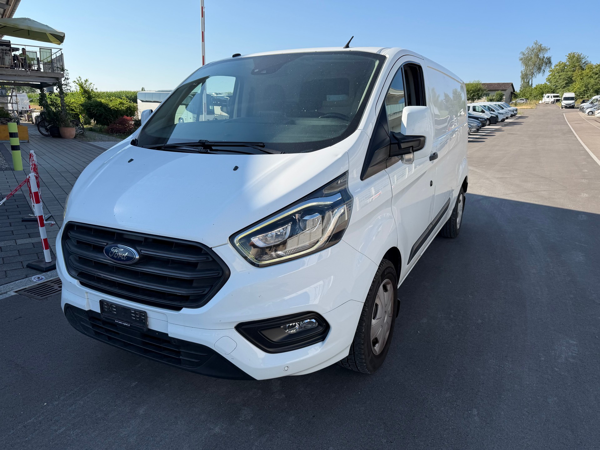 FORD Transit Custom Van 320 L2H1 Limited A