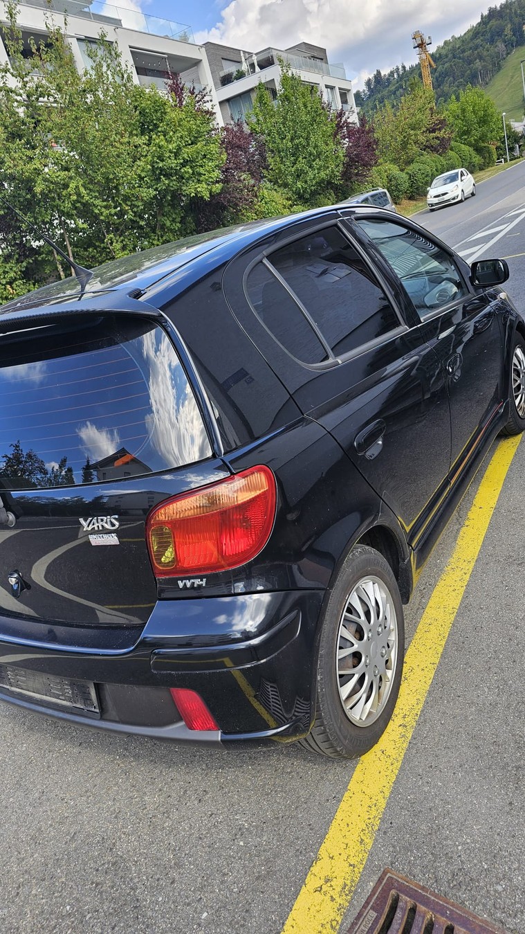 TOYOTA Yaris 1.5 TS-image-4