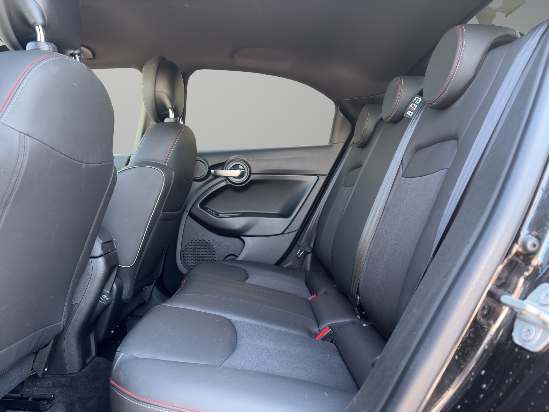 FIAT 500 X 1.3 GSE Sport-image-6