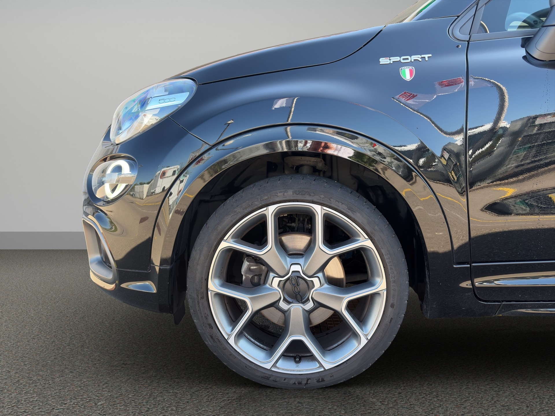 FIAT 500 X 1.3 GSE Sport-image-9