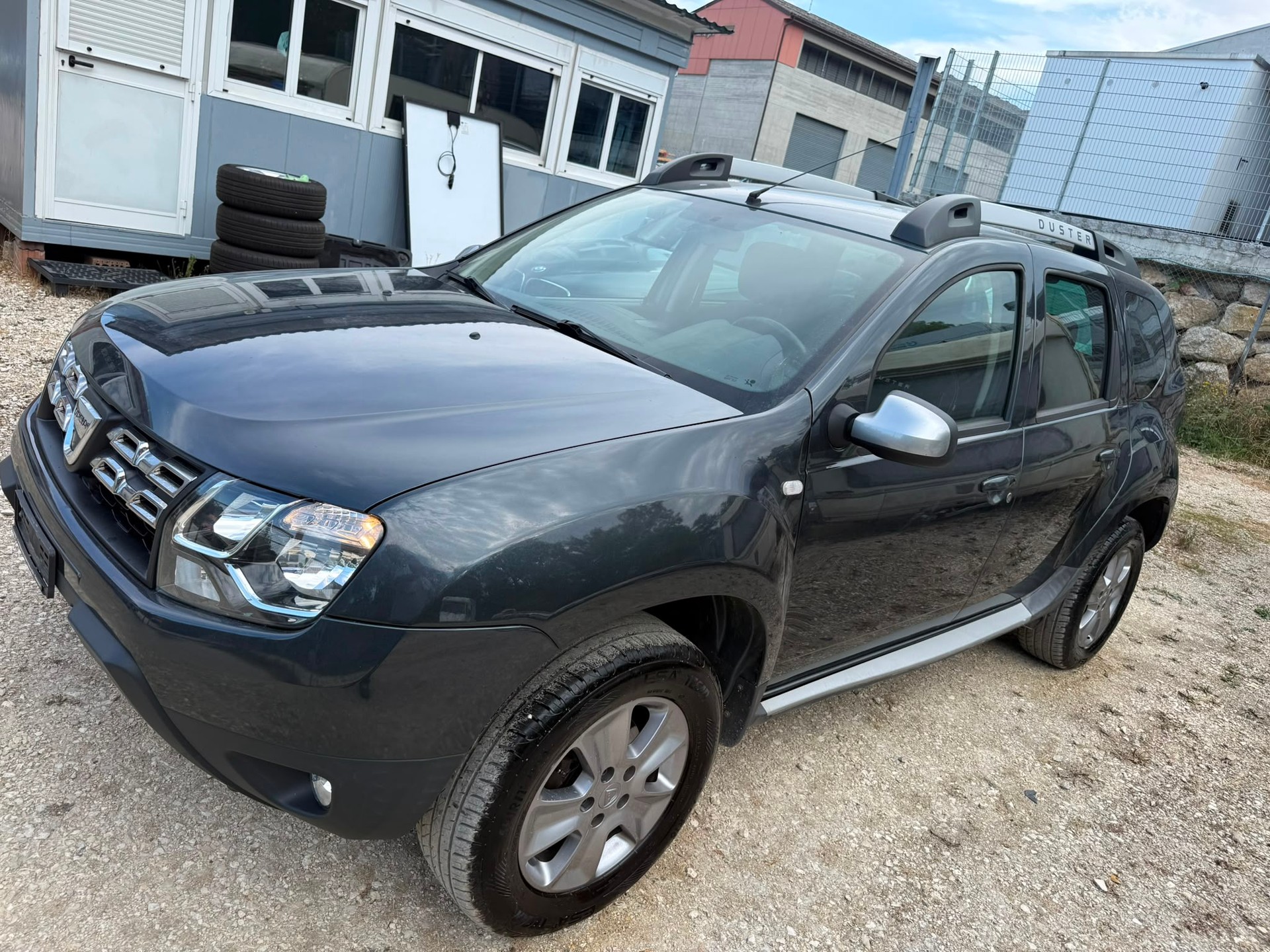 DACIA Duster 1.6 4x4-image-1