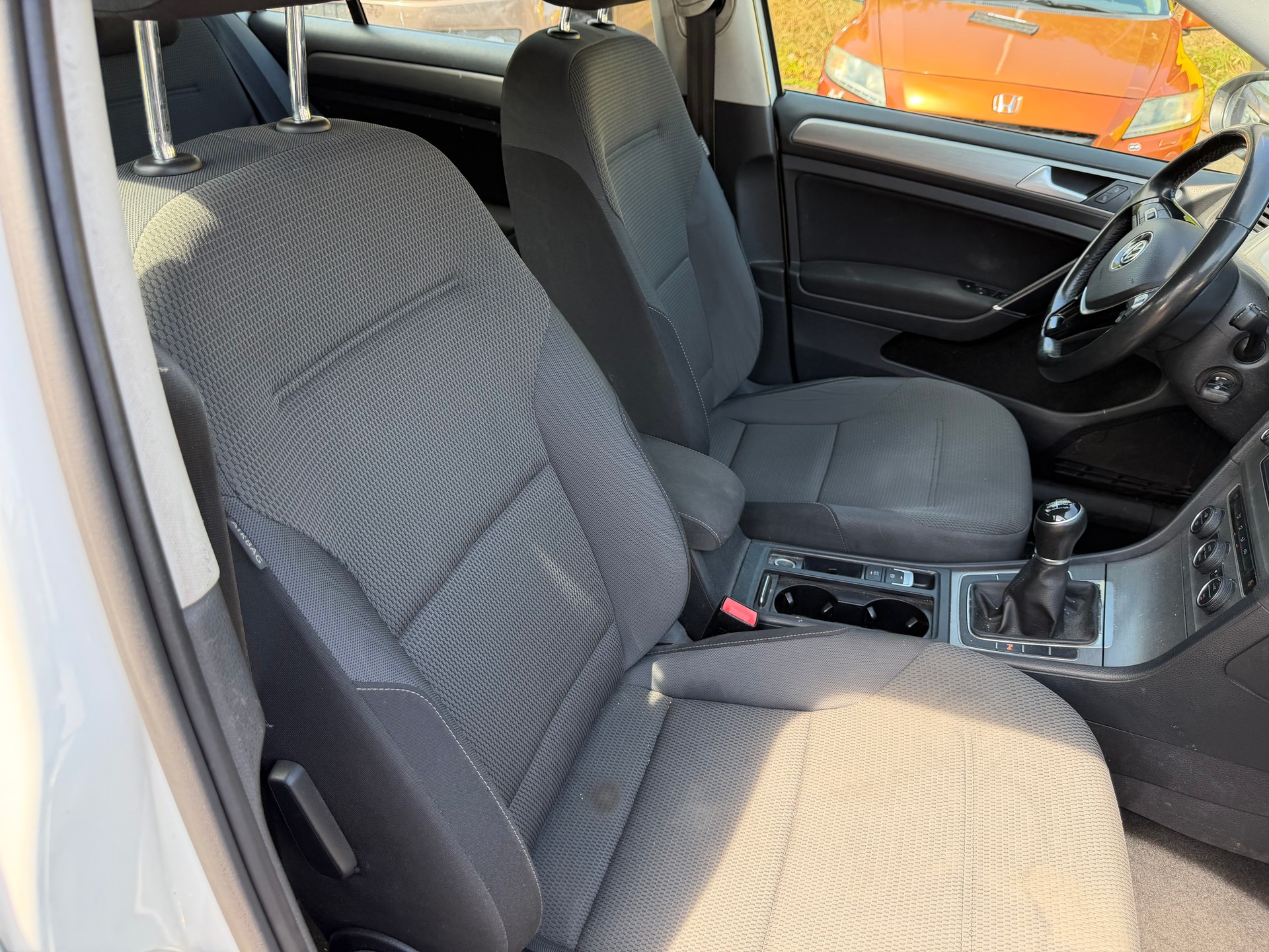 VW Golf 1.2 TSI Comfortline-image-8