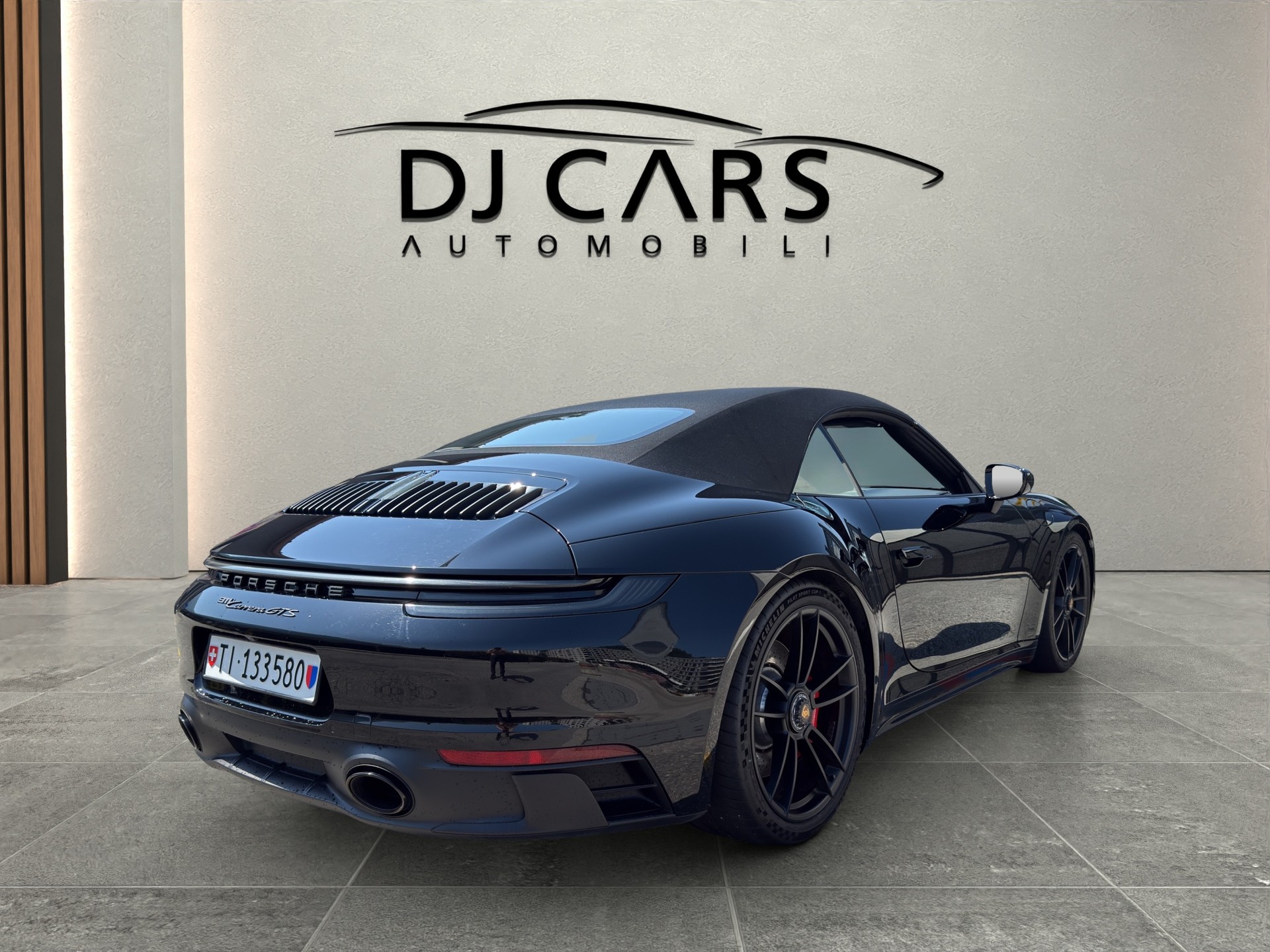 PORSCHE Carrera GTS-image-7