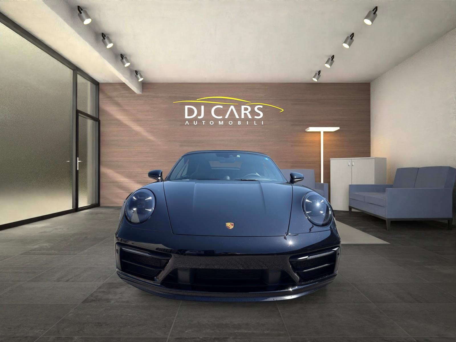 PORSCHE Carrera GTS-image-1