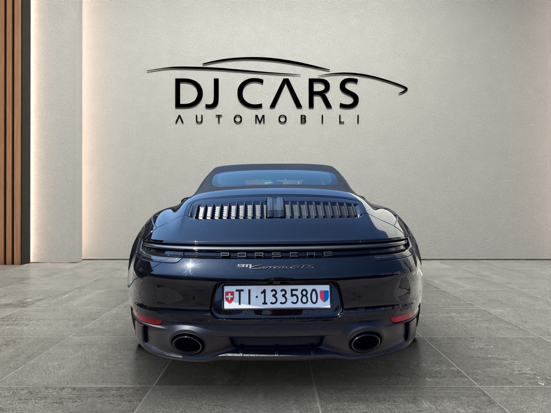 PORSCHE Carrera GTS-image-6