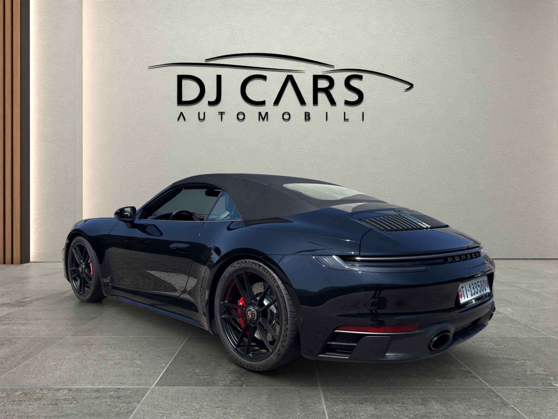 PORSCHE Carrera GTS-image-5