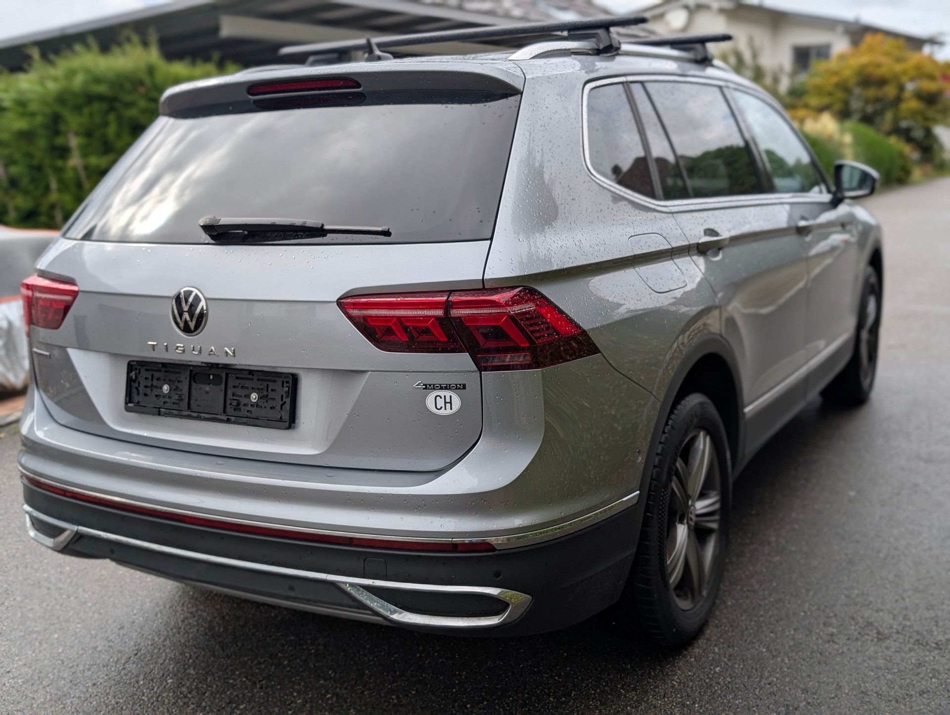 VW Allspace 2.0 TSI 190 PS Elegance DSG 4MOTION-image-4