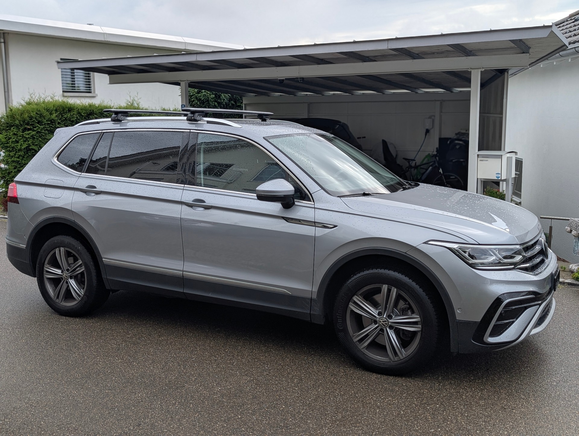 VW Allspace 2.0 TSI 190 PS Elegance DSG 4MOTION-image-1