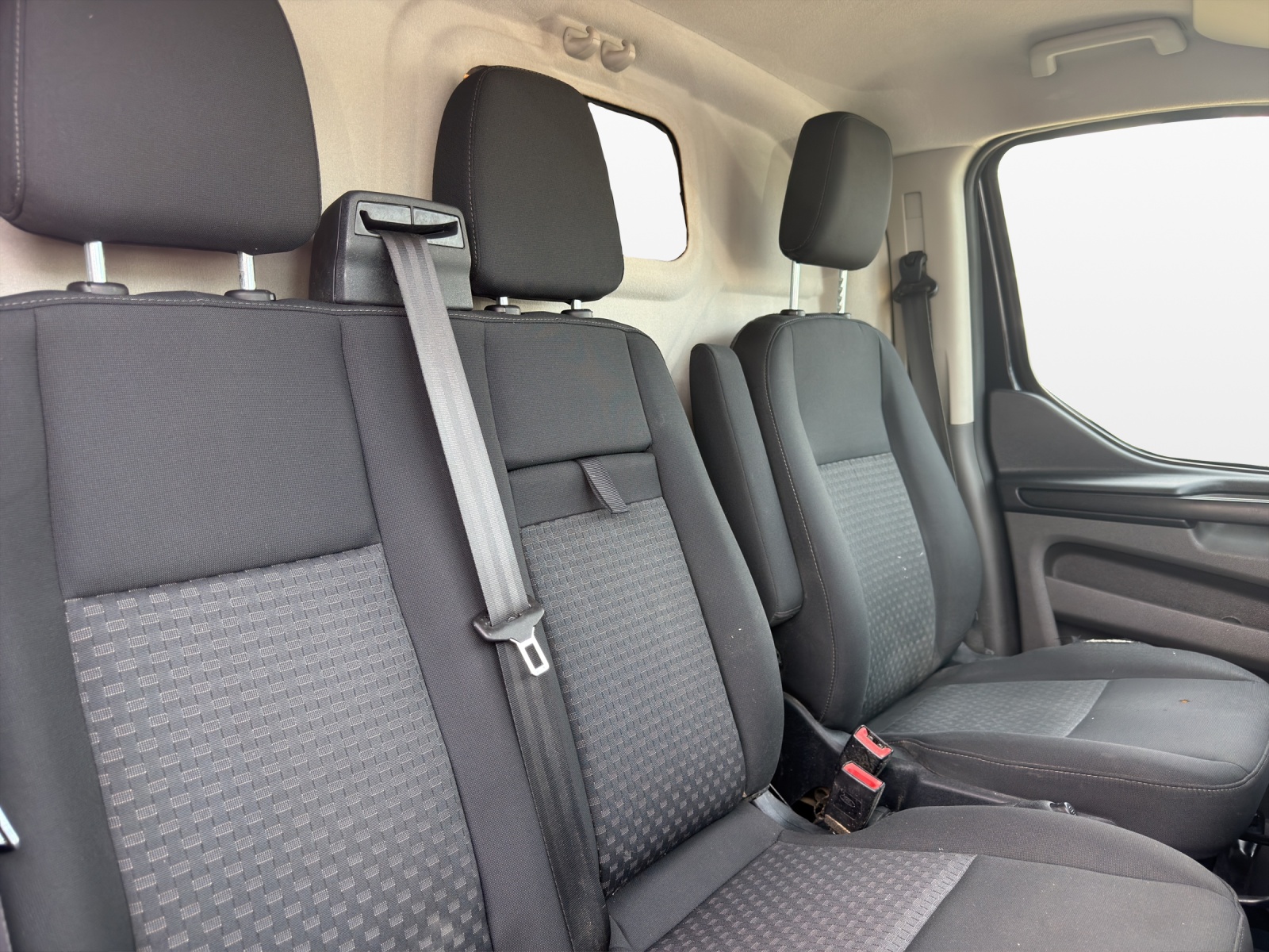 FORD Transit Custom Van 280 L1H1Trend-image-14