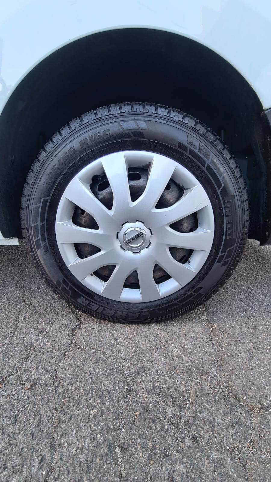 NISSAN NV300 dCi 125 2.9 L1H1 Comfort ** 3-Plätzer ** RF-Kamera ** Anh-Kupplung ** Werkstatt-Einrichtung **-image-13