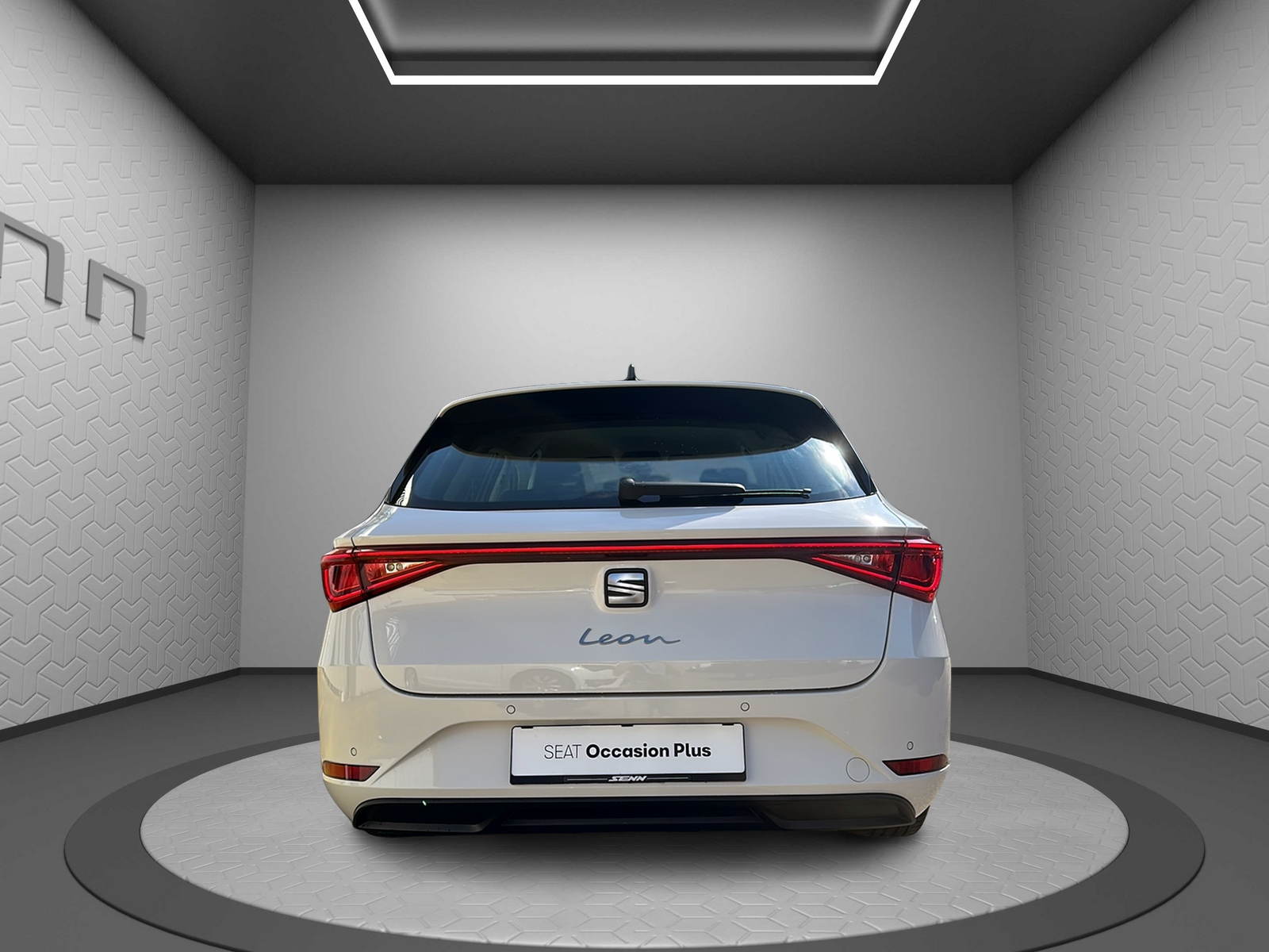 SEAT Leon ST 1.0 eTSI mHEV DSG Style-image-4