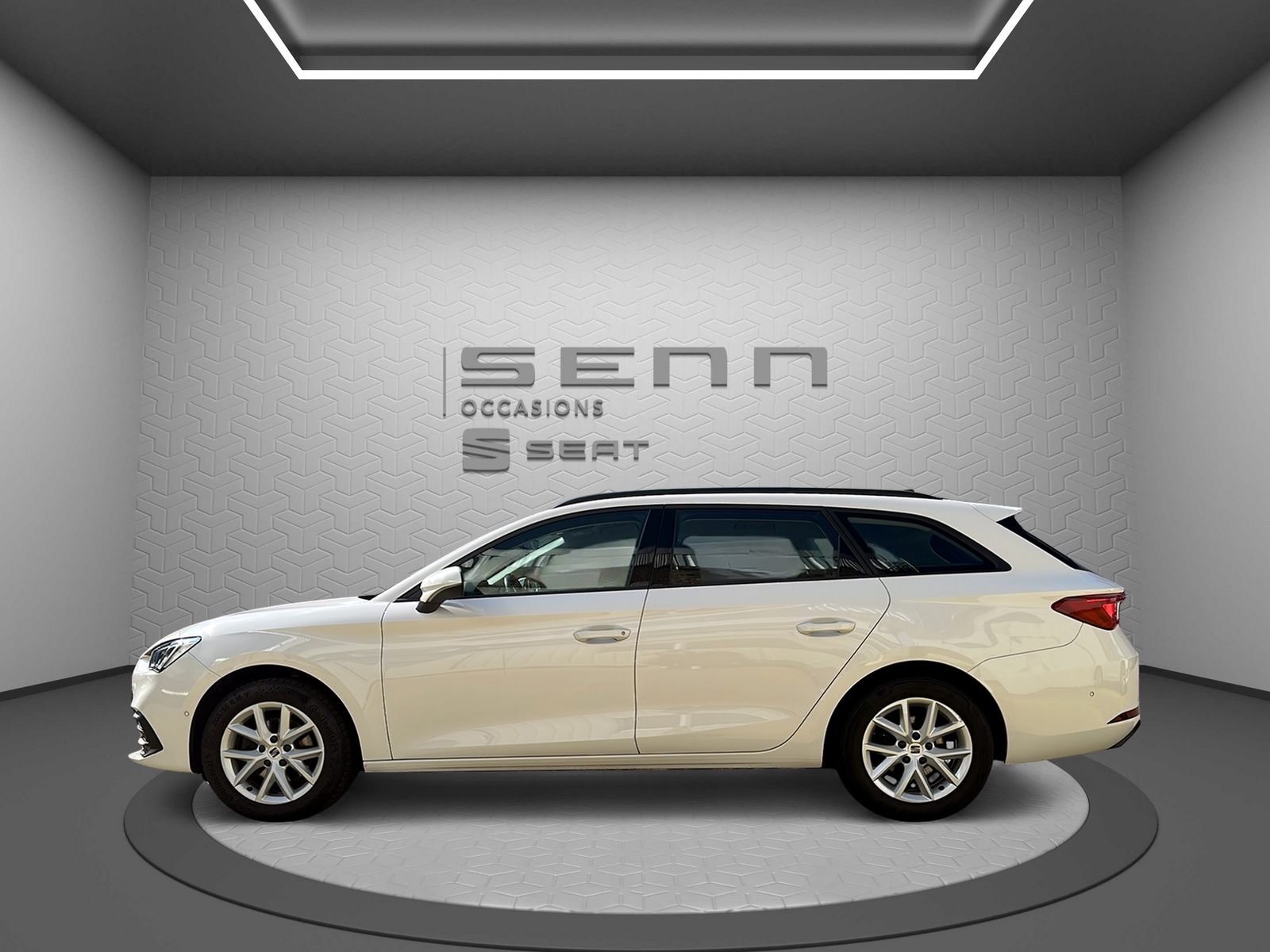 SEAT Leon ST 1.0 eTSI mHEV DSG Style-showroom-element-2
