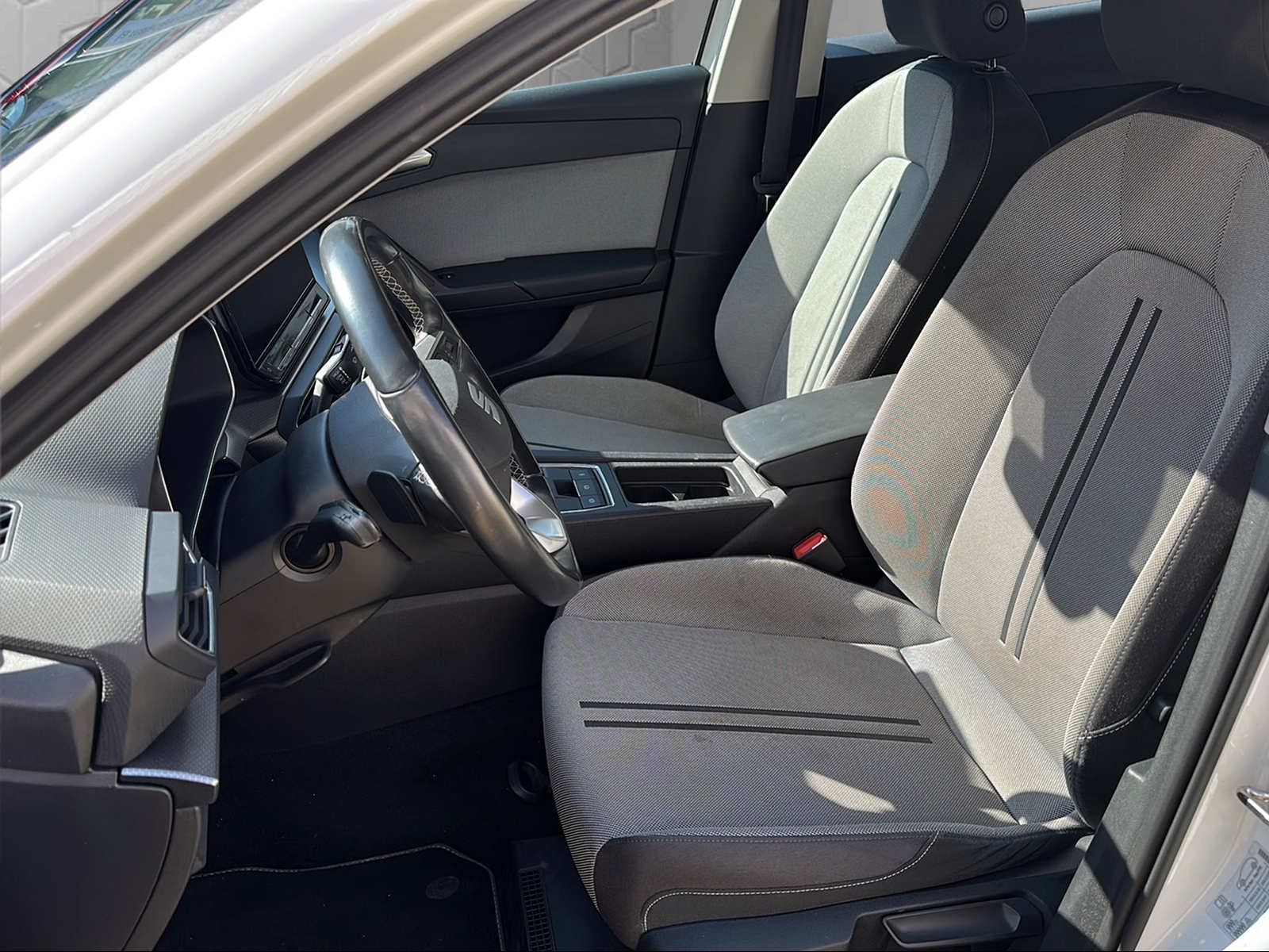SEAT Leon ST 1.0 eTSI mHEV DSG Style-image-10