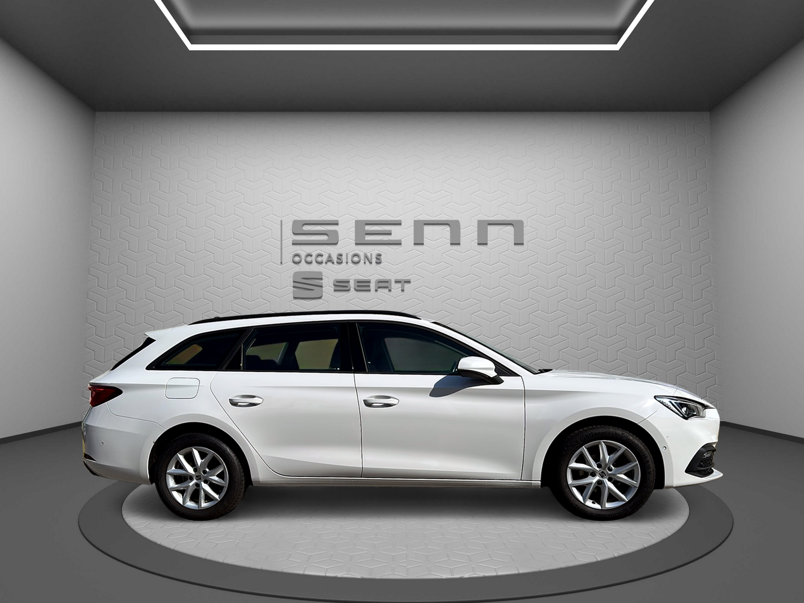 SEAT Leon ST 1.0 eTSI mHEV DSG Style-image-6