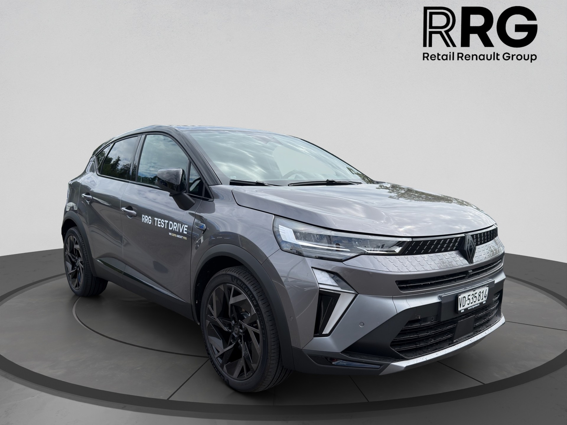 RENAULT Captur 1.3 TCe Esprit Alpine EDC-image-0