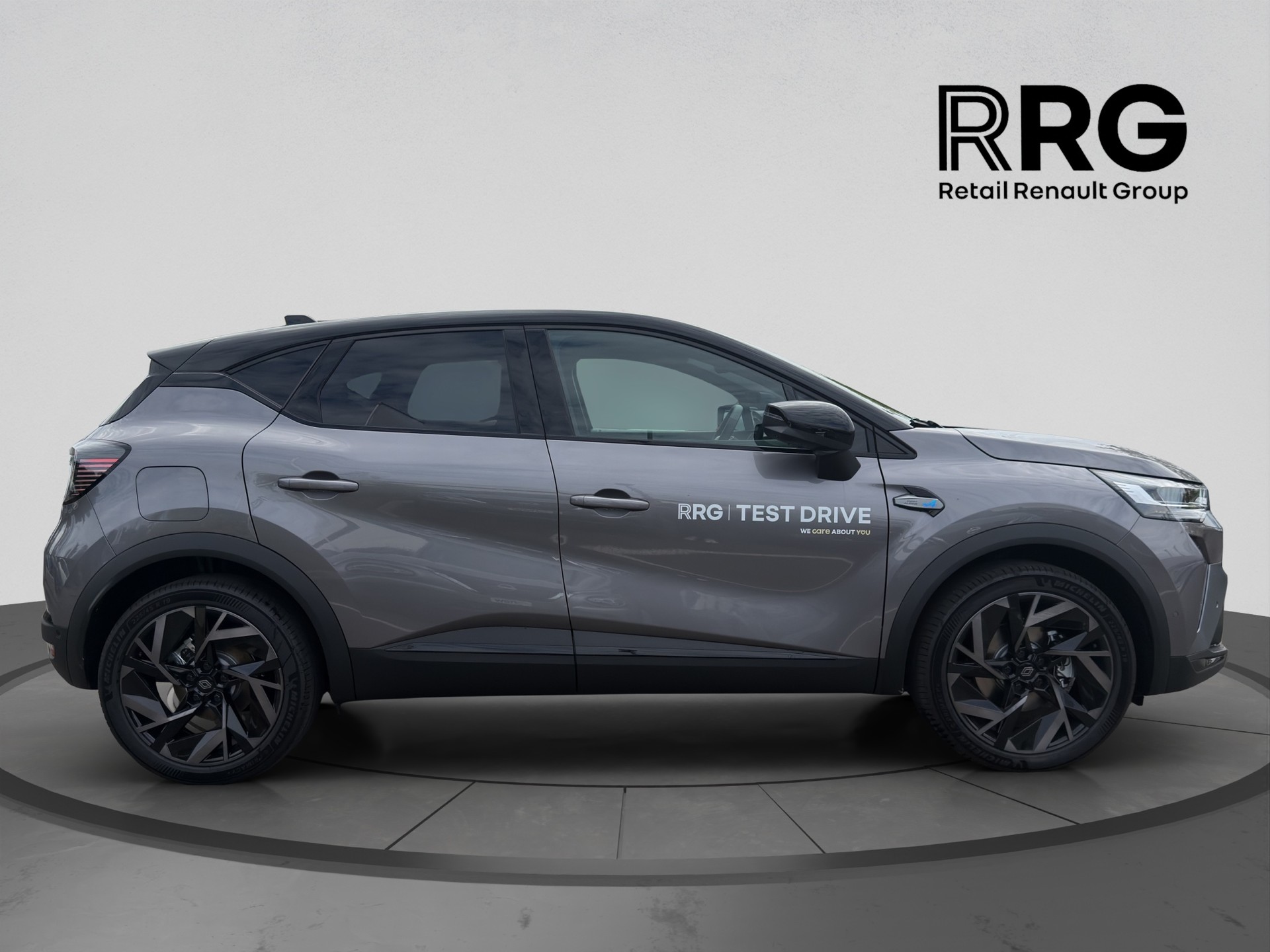 RENAULT Captur 1.3 TCe Esprit Alpine EDC-image-1