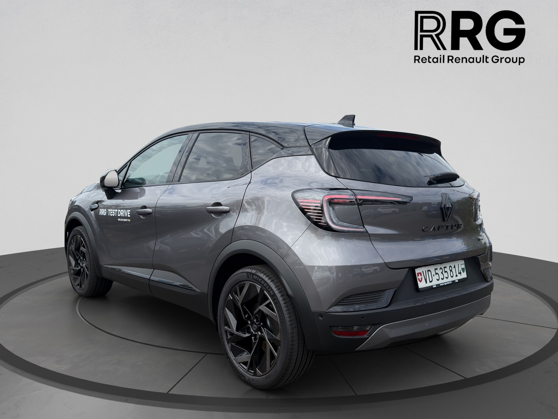 RENAULT Captur 1.3 TCe Esprit Alpine EDC-image-4
